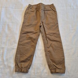 Caterpillar boys size 4 pull on pants 4 pockets, light brown jogger style NWOT
